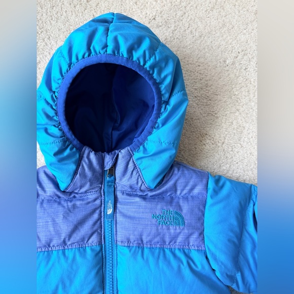 The North Face Toddler Boys Reversible Hooded Puffer Jacket - Picture 2 of 14